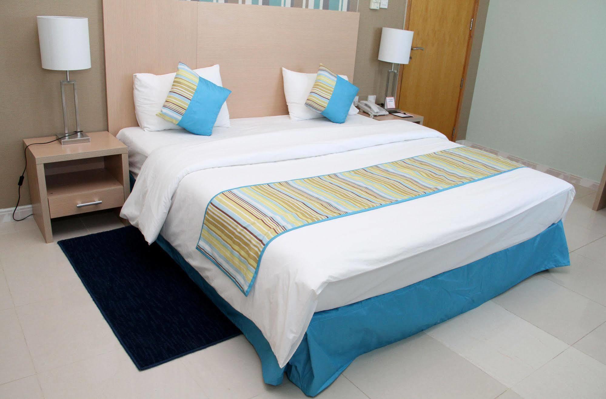 Royal Hotel Apartment Kalba Екстер'єр фото